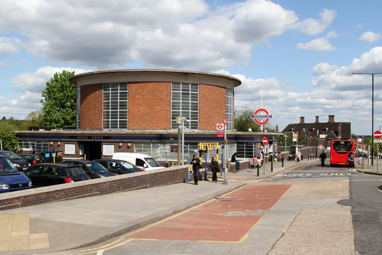 Arnos Grove Underground station, the Grade II* listed 1932 Charles Holden building