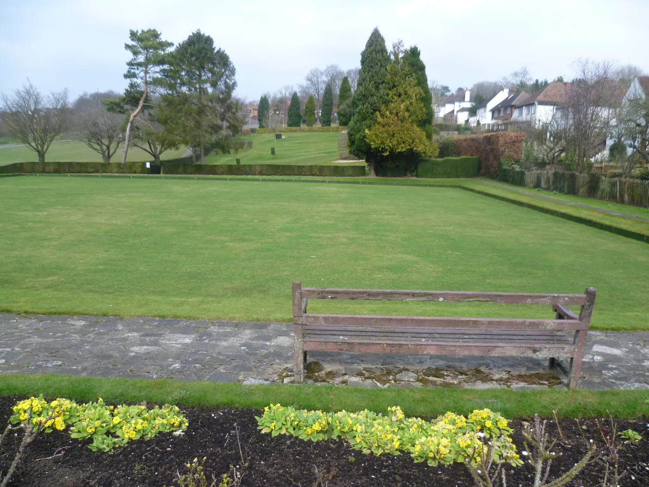 The bowling green and gardens at Coulsdon Memorial Ground