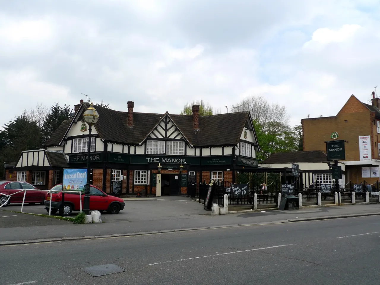 The Manor pub in Eastcote