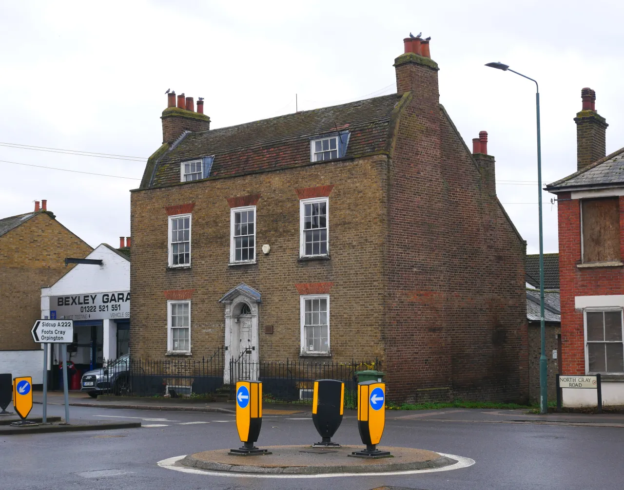 Historic building on North Cray Road, near Foots Cray, DA14