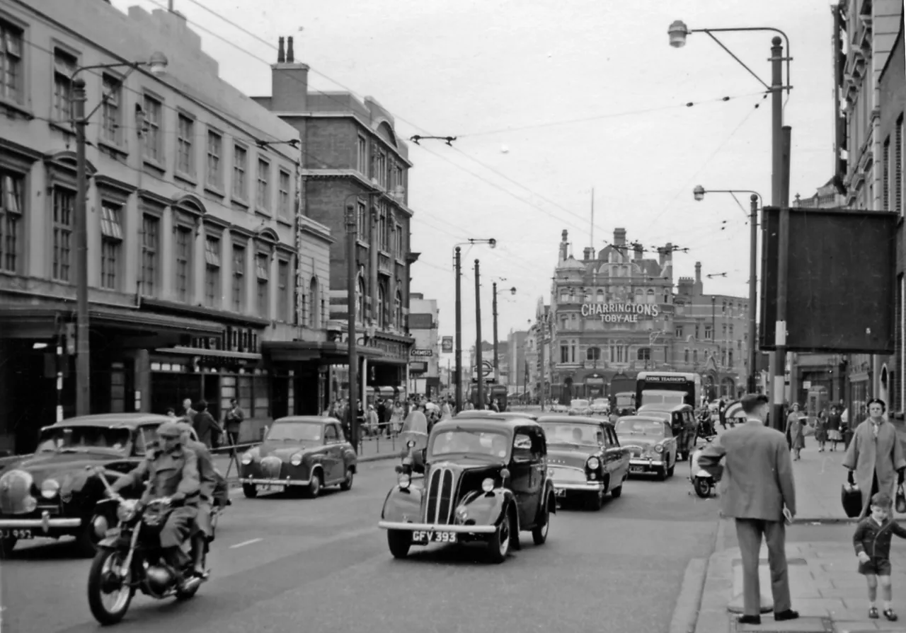 Hammersmith Broadway looking west towards Chiswick, historic street scene