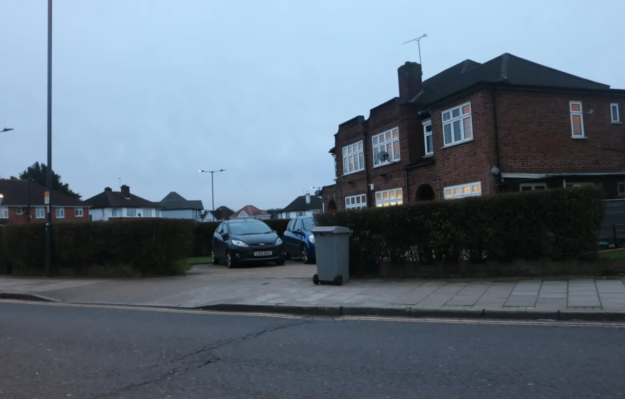 Detached and semi-detached houses on Kenton Road in Kenton