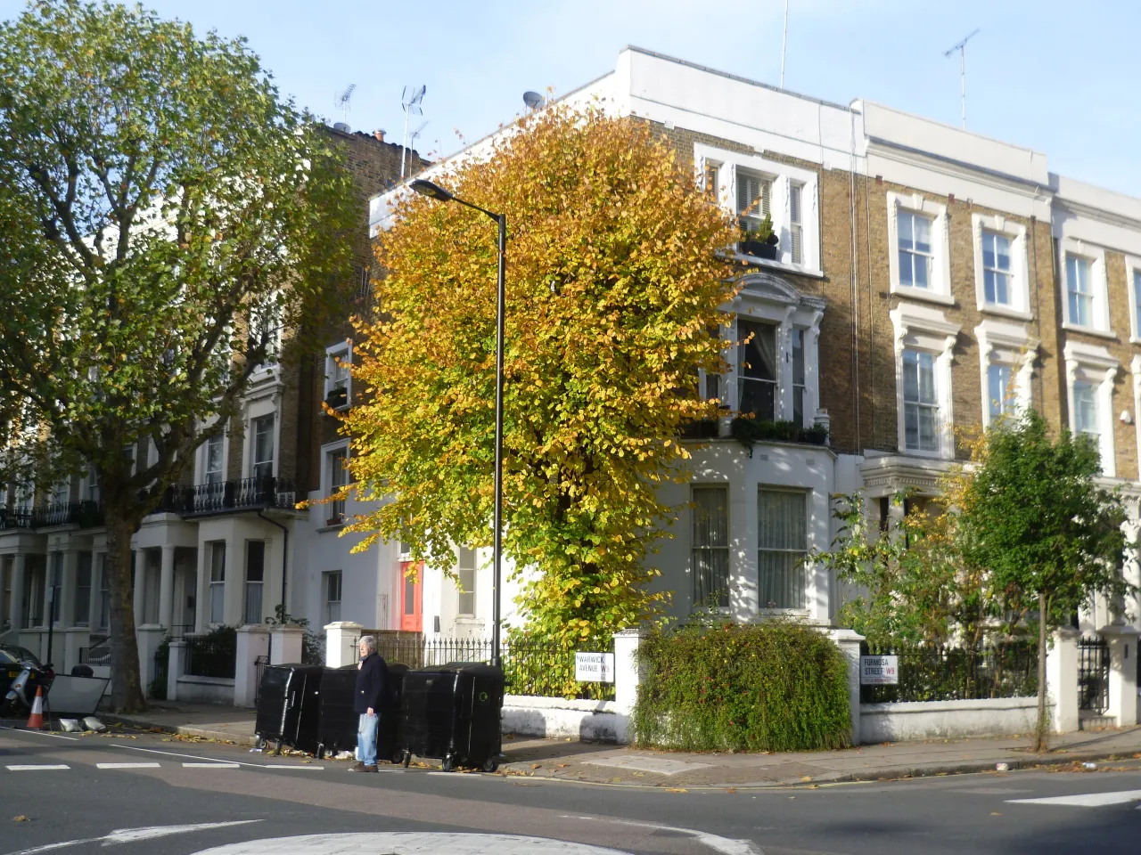 Residential terrace on Warwick Avenue, Little Venice, Paddington